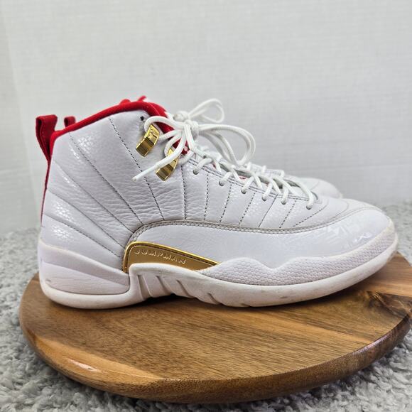 Jordan 12 Retro FIBA 2019 White Athletic Casual Daily Sneaker Mens 9 130690-107 - Picture 3 of 13